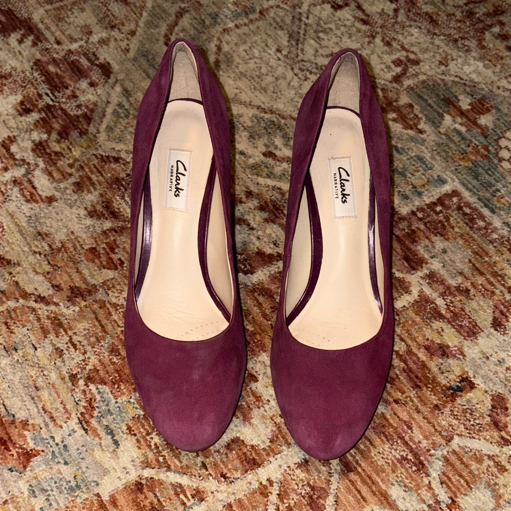 Clarks Women's Kendra Sienna Plum Suede Heels